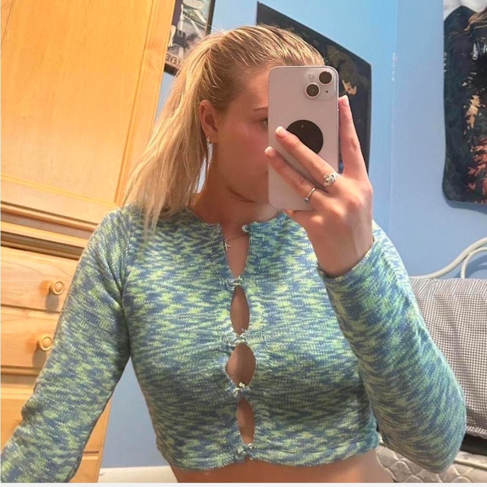 Edikted top size small